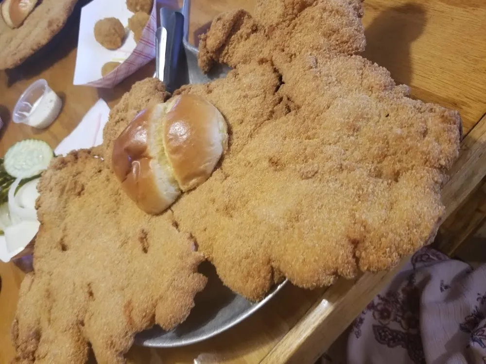 Smitty's Prize Tenderloin Sandwich